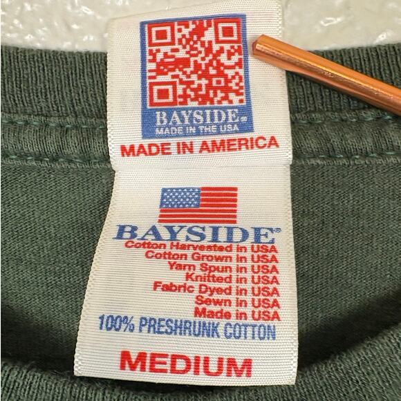 Bayside Men's Size Medium Dark Green American Redwood National Park Graphic Tee - Picture 5 of 6